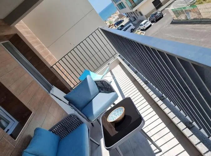 Blue Near The Sea * Navodari